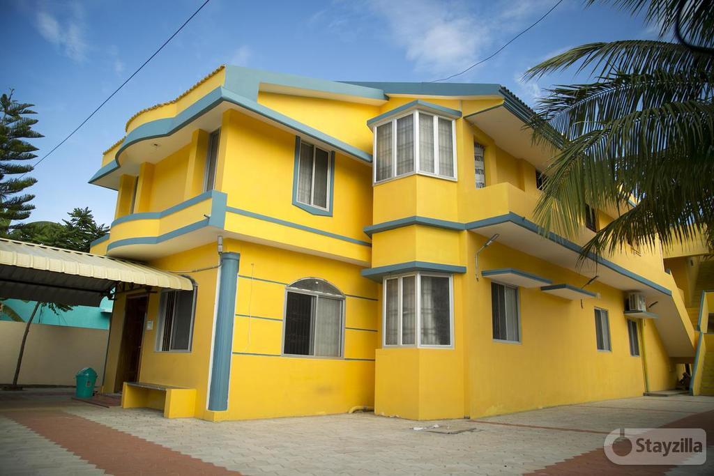 Navagraha Homestay Kumbakonam Exteriör bild
